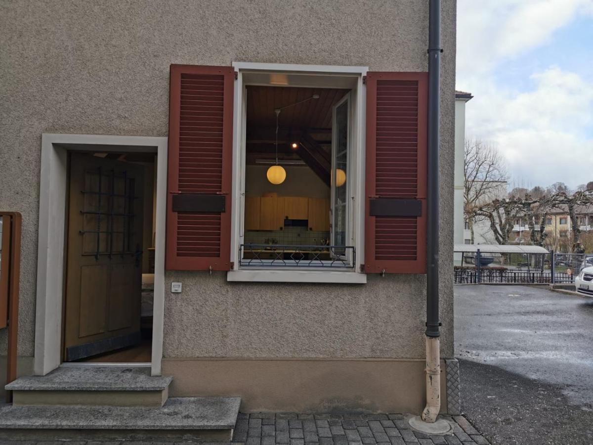 Simple Studio 36M2 In The Center Of Burgdorf Private Parking Small Bathroom מראה חיצוני תמונה