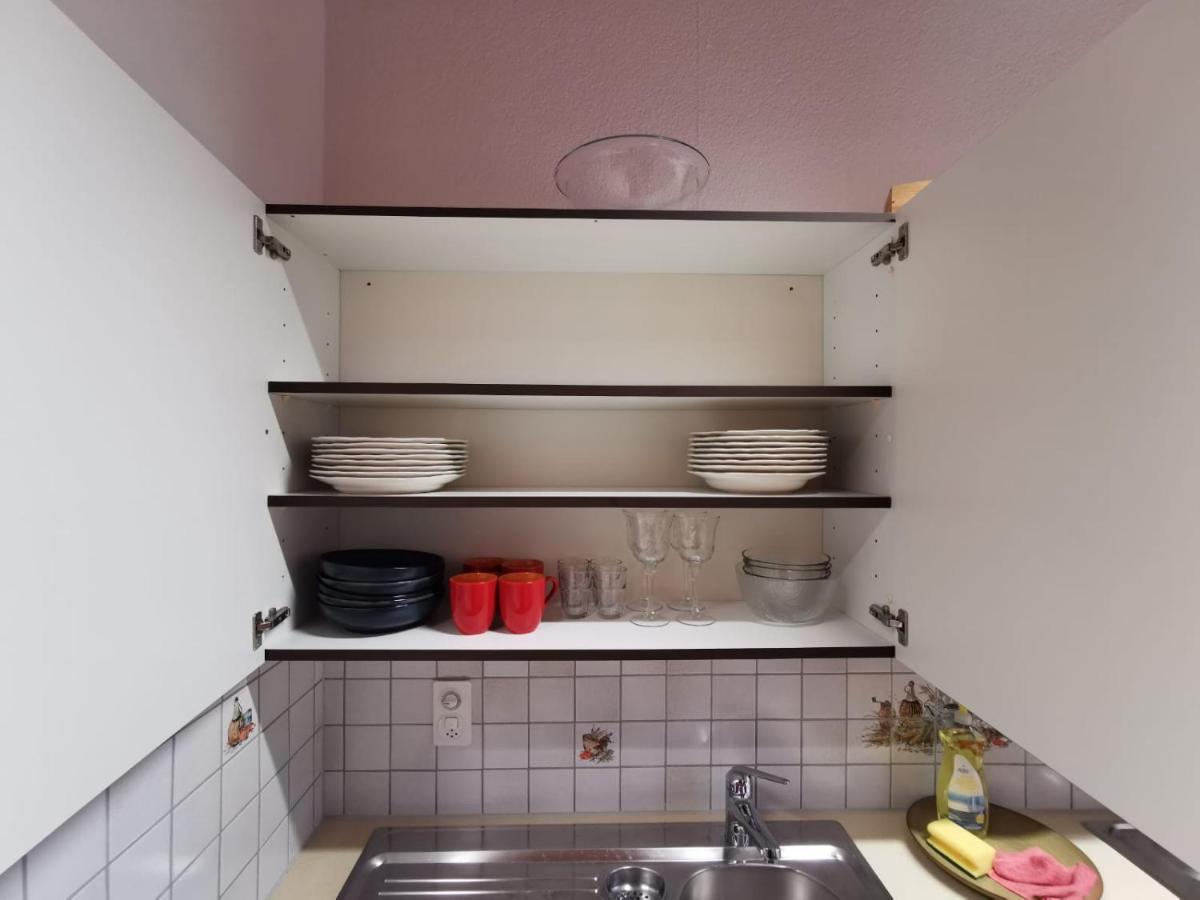 Simple Studio 36M2 In The Center Of Burgdorf Private Parking Small Bathroom מראה חיצוני תמונה
